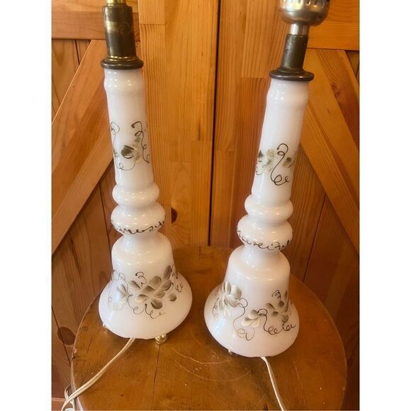 MID CENTURY GLASS  BELL  LAMPS HAND  PAINTED GILDED  15''  ELEGANT  SUPER NICE - Picture 4 of 6